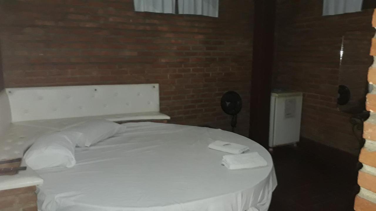 Planeta Sex Motel São João del Rei Exteriér fotografie